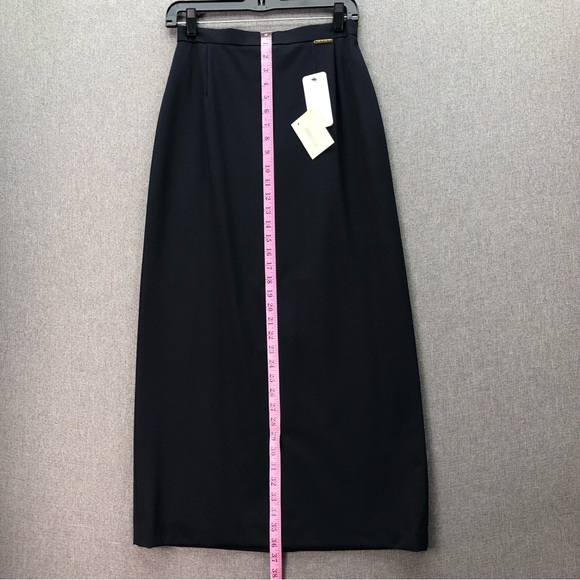 Geiger Collection Ladies Woven Skirt Size 36 - Picture 7 of 12